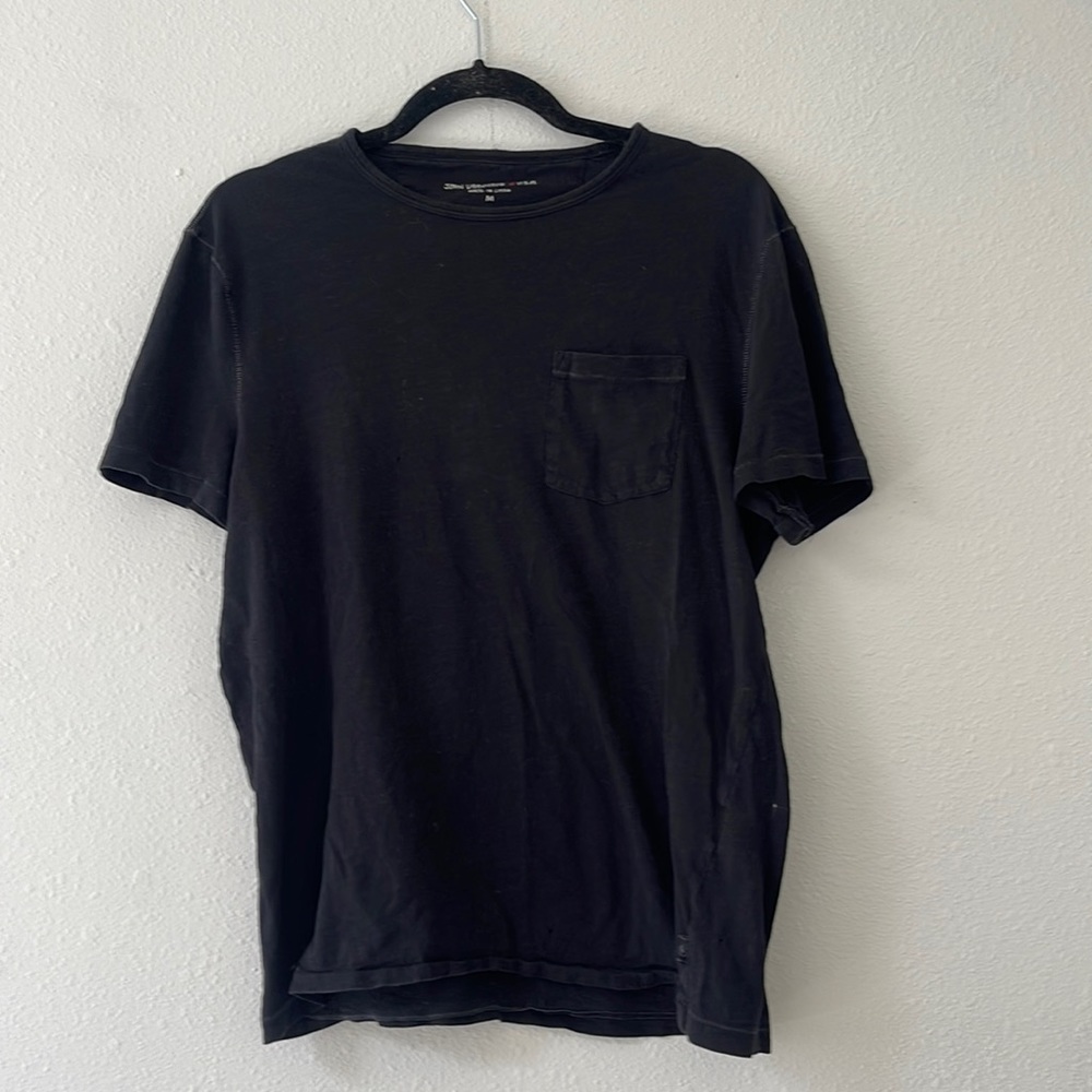 John Varvatos Mens Black Tee